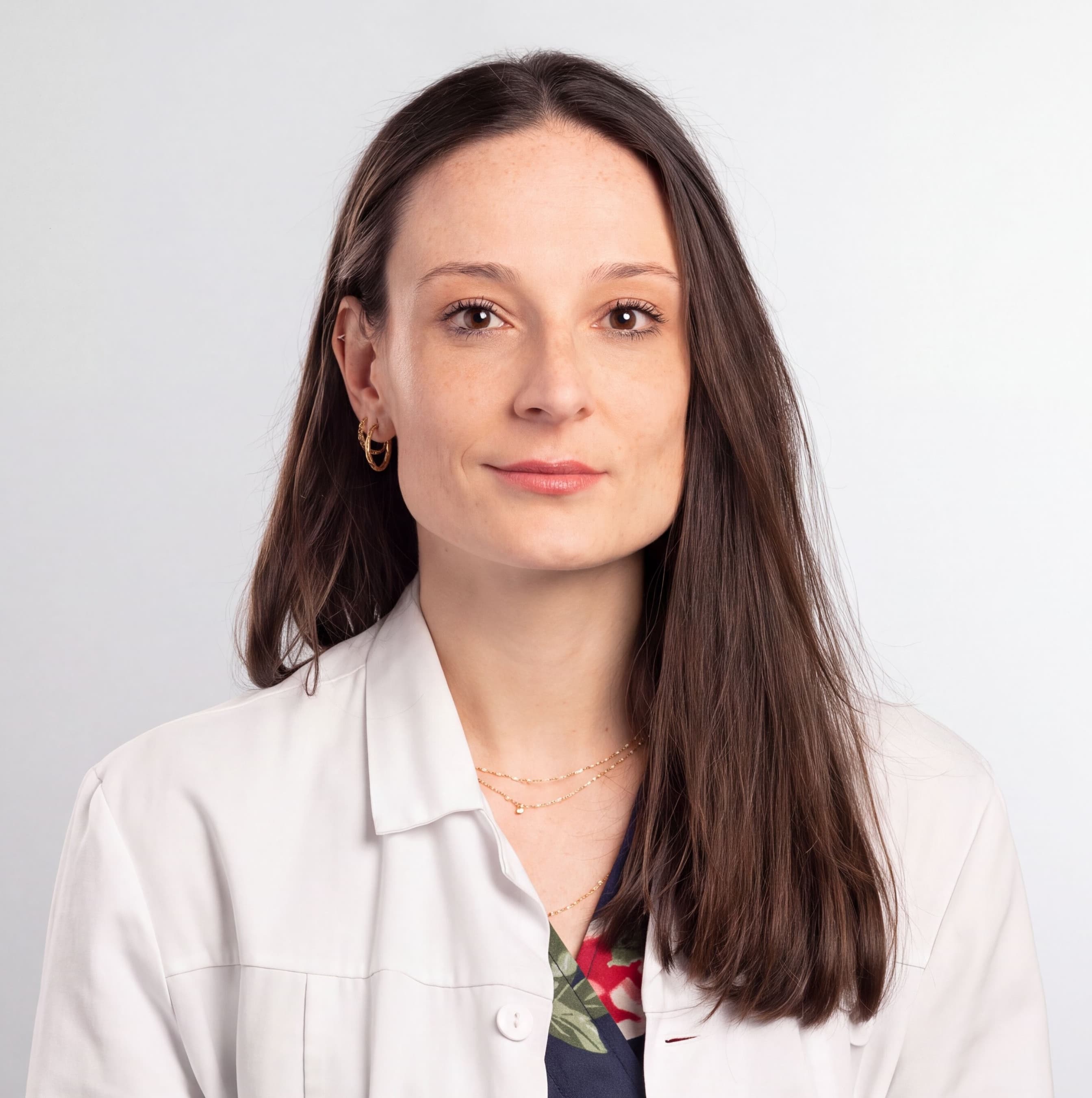 Dr Manon Belhoste